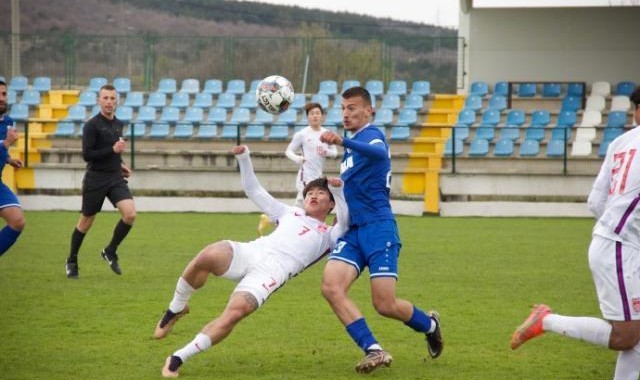 竞技宝-两天两连败热身难求一胜 国奥队拉练暂别克罗地亚