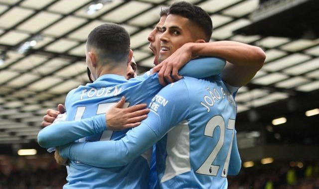 jjb-枣红深绿的曼市德比？葡萄牙国脚PK坎塞洛B席完胜