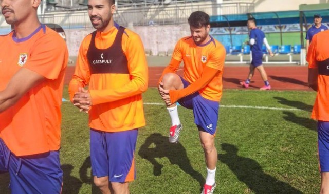 竞技宝app-泰山对二雷太宽容了！洛佩斯把彭啸练出来了，1米91中场空降青岛