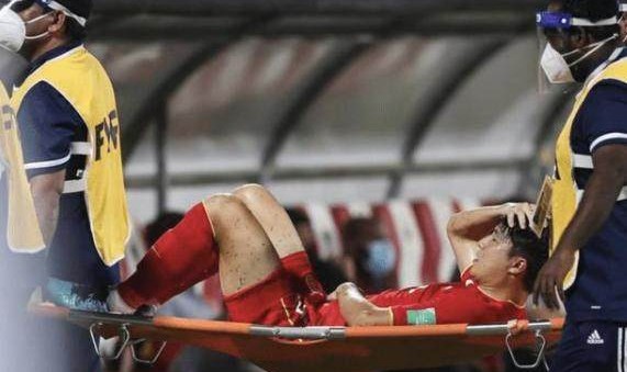 竞技宝网页版-明天受伤足协领导亲自过问 回国后安排最好的治疗